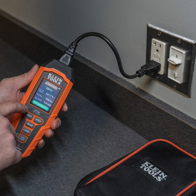 Klein Tools RT390 Circuit Analyzer - Image 9